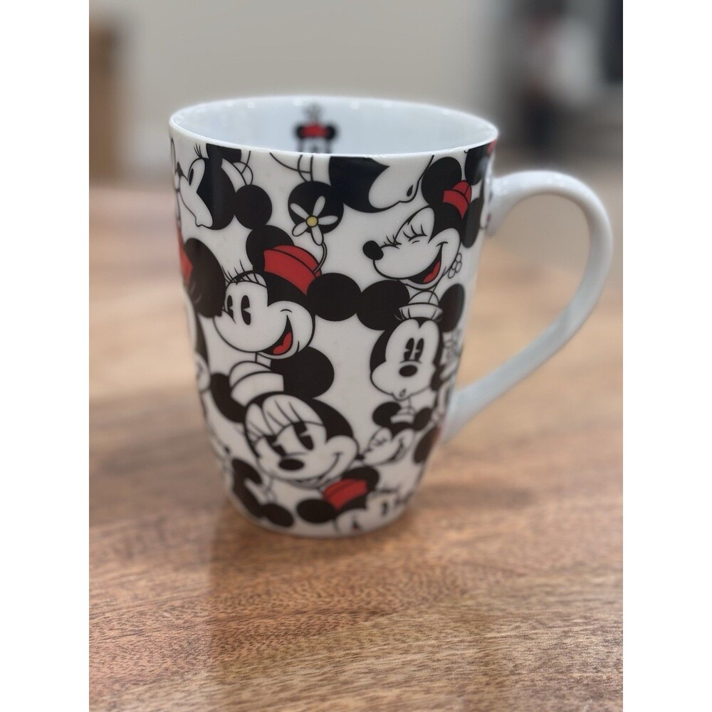 NEW Disney Minnie & Mickey Mouse Faces All Over Coffee Mug Black White Red